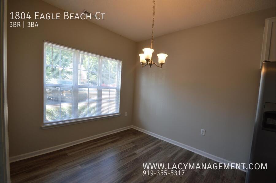 1804 Eagle Beach Ct - Photo 7 of 24