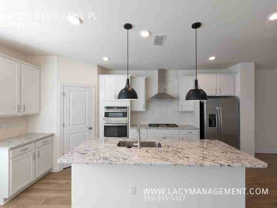 7005 Gentle Pine Pl #1 - Photo 5 of 23