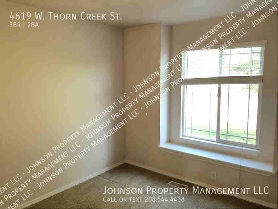 4619 W Thorn Creek St - Photo 7 of 16