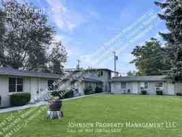 featured image of 2008 Walnut St #5