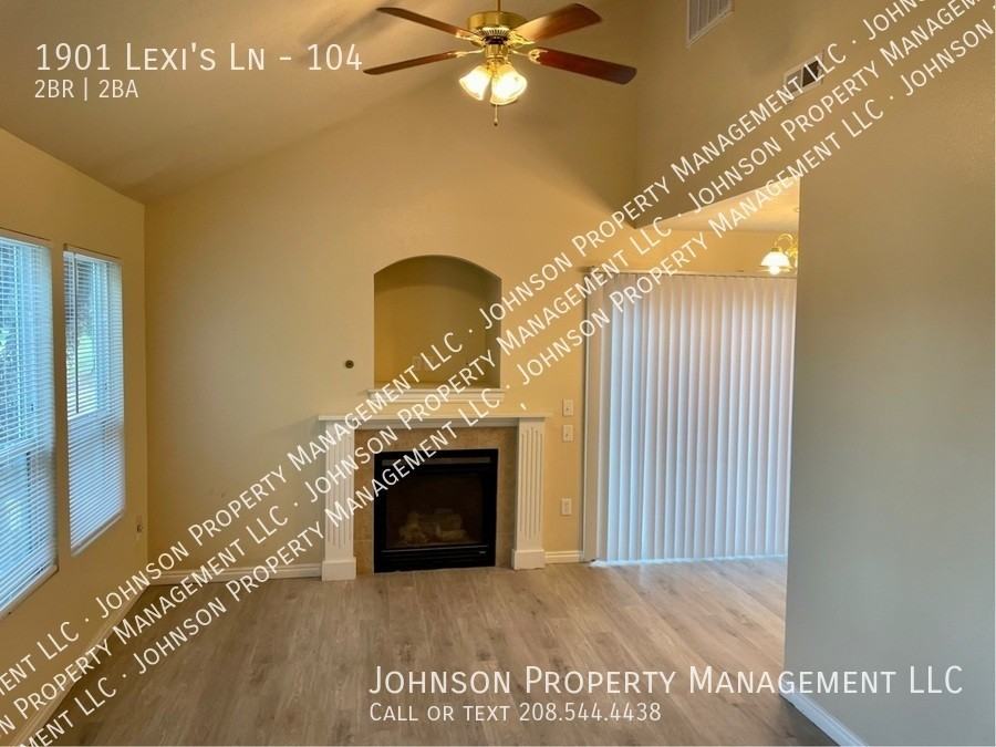 1901 Lexis Ln #104 - Photo 4 of 12