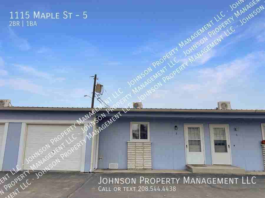 1115 Maple St #5
