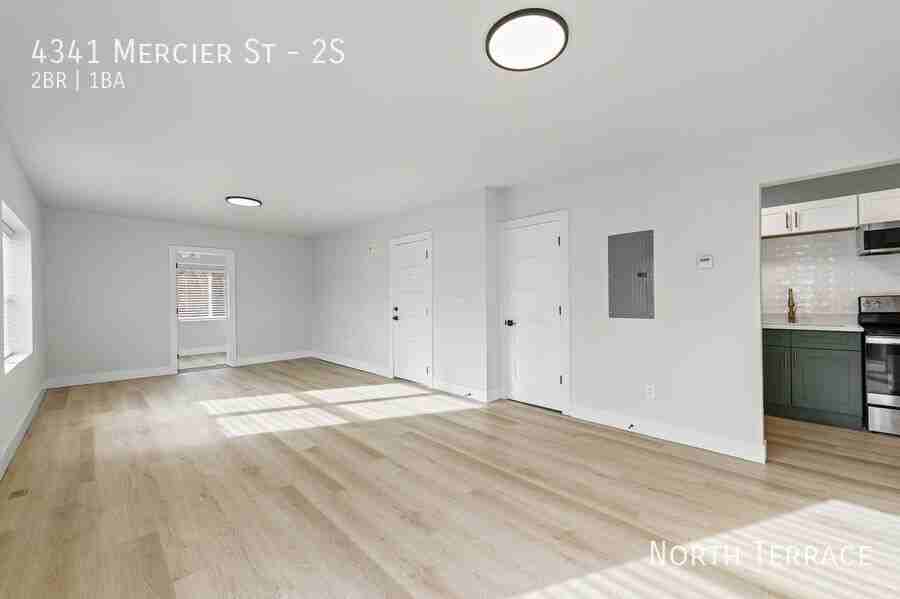 4341 Mercier St #2S - Photo 6 of 50