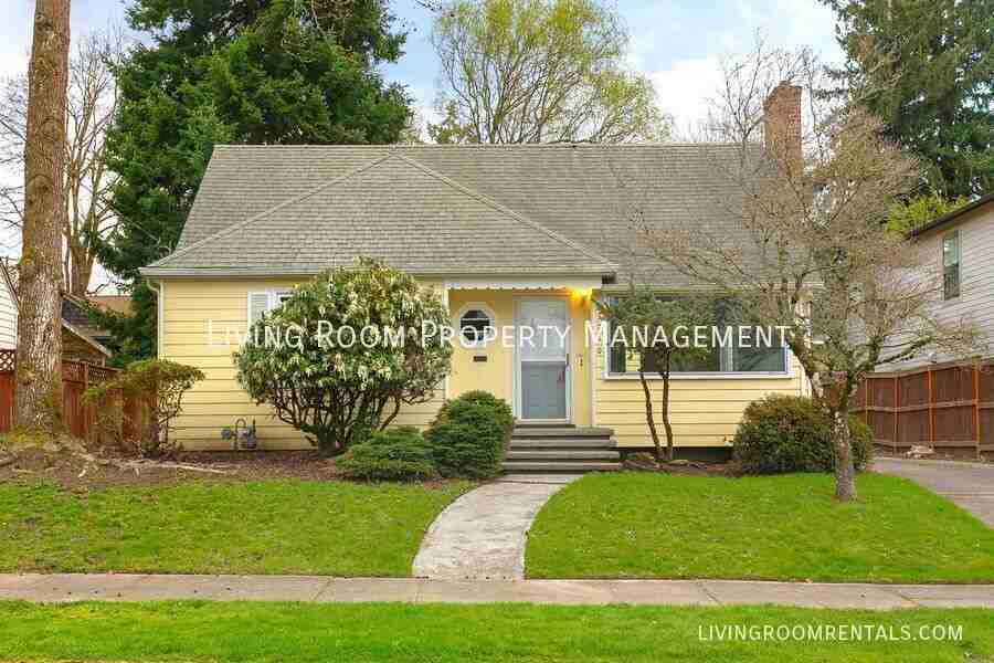 3740 Se Tibbetts St - Photo 2 of 20