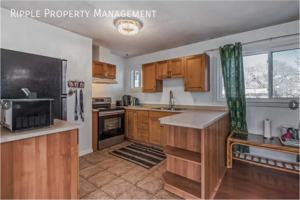 featured image of 2402 50 St Ne #UPPER