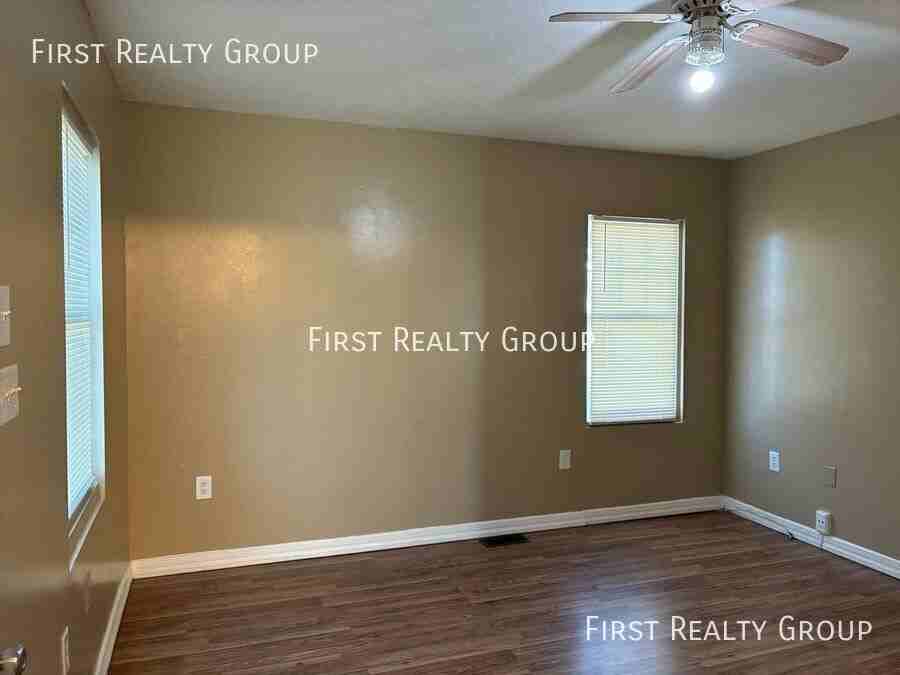 2144 Neff Rd - Photo 3 of 9