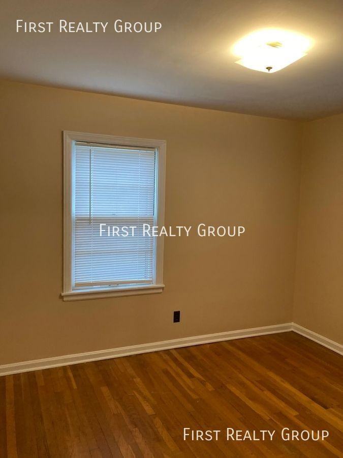 2901 Grand Ave #1 - Photo 7 of 9