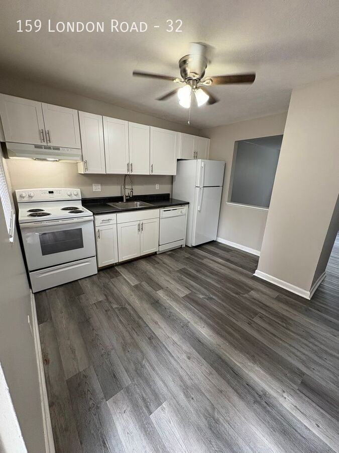 159 London Rd #32 - Photo 3 of 22