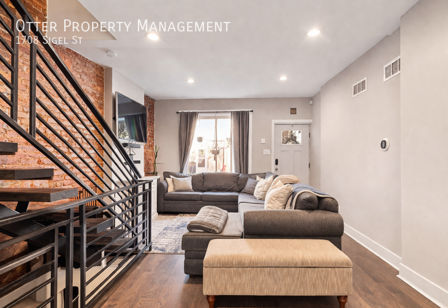 1708 Sigel St - Photo 3 of 26