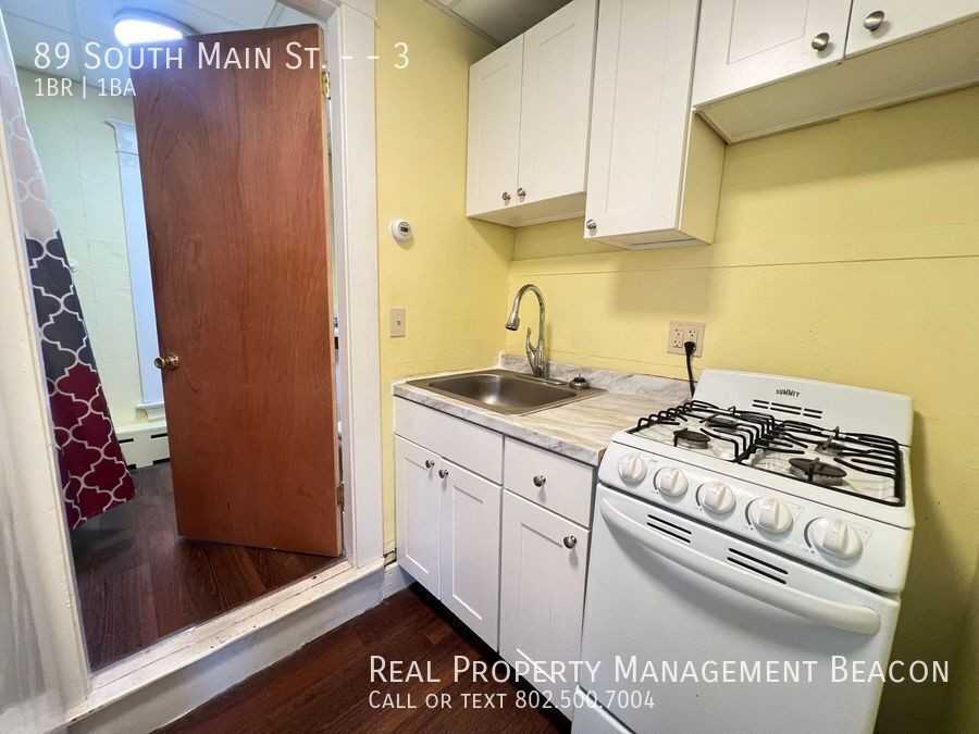 89 S Main St #3 - Photo 3 of 6