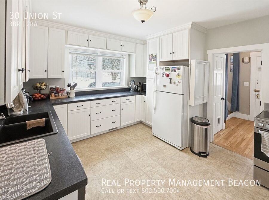 30 Union St - Photo 3 of 26