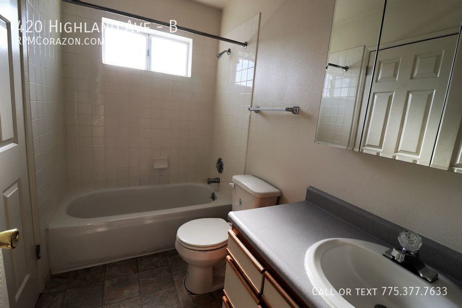 420 Highland Ave #B - Photo 6 of 26