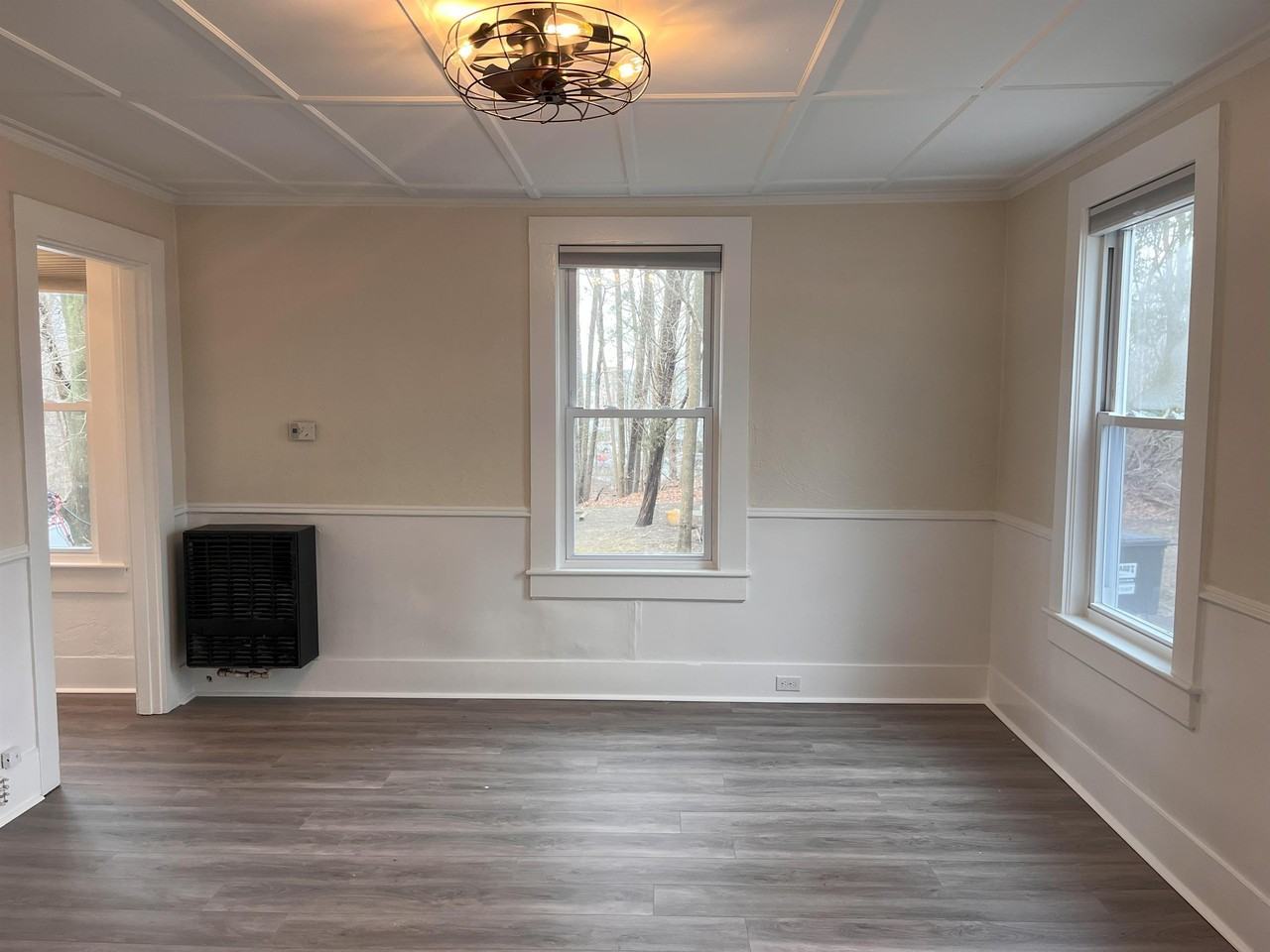 397 Court St #3 - Photo 4 of 11