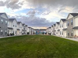 featured image of 2966 Huntshire Ave #2966