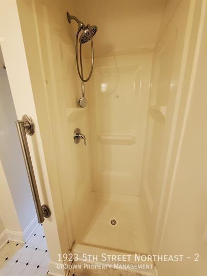 1923 5th St Ne #2 - Photo 3 of 11