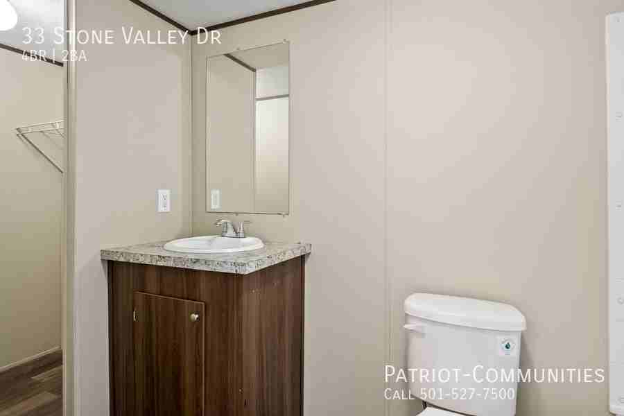 33 Stone Valley Dr - Photo 4 of 29