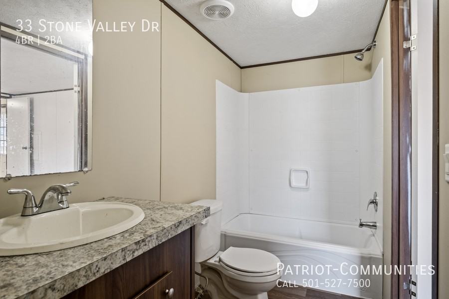 33 Stone Valley Dr - Photo 7 of 29