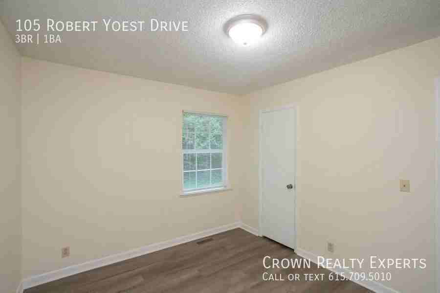 105 Robert Yoest Dr - Photo 3 of 24