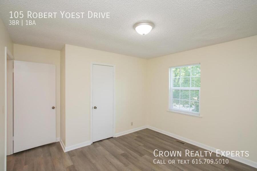 105 Robert Yoest Dr - Photo 6 of 24