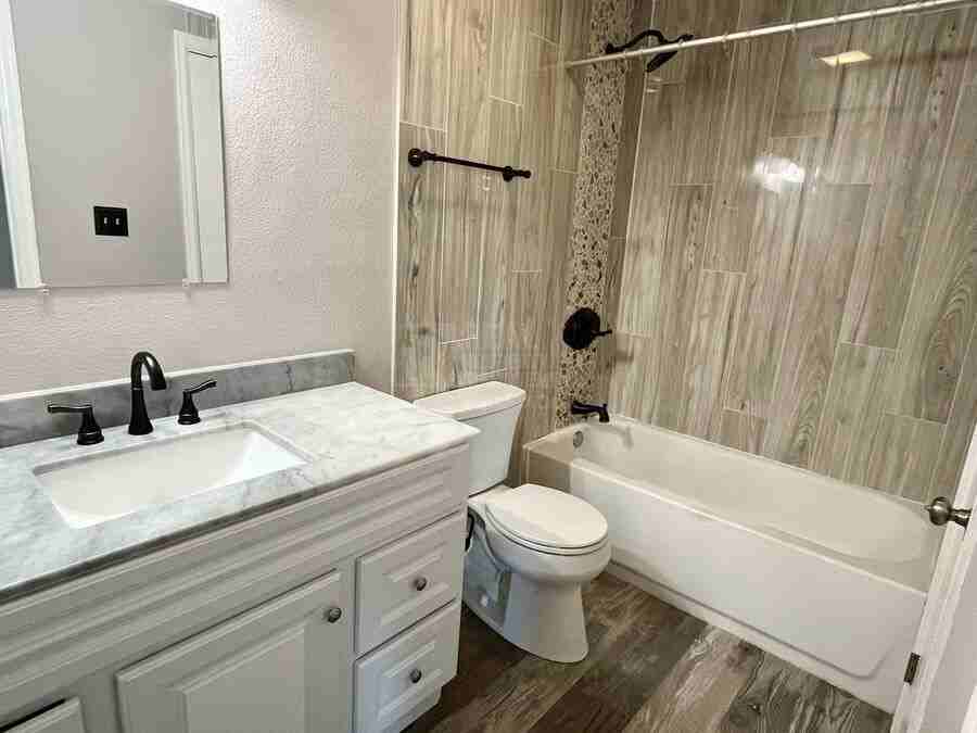 2626 Hearthwood Ln - Photo 7 of 10