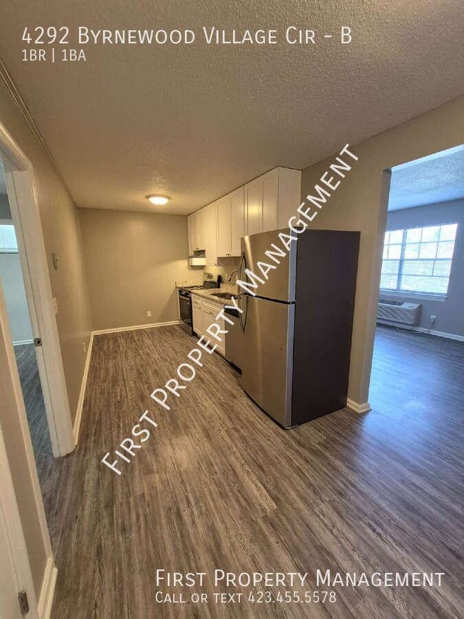 4292 Byrnewood Village Cir #B - Photo 2 of 15