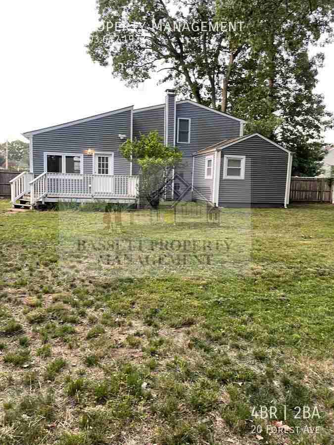 20 Forest Ave - Photo 2 of 50