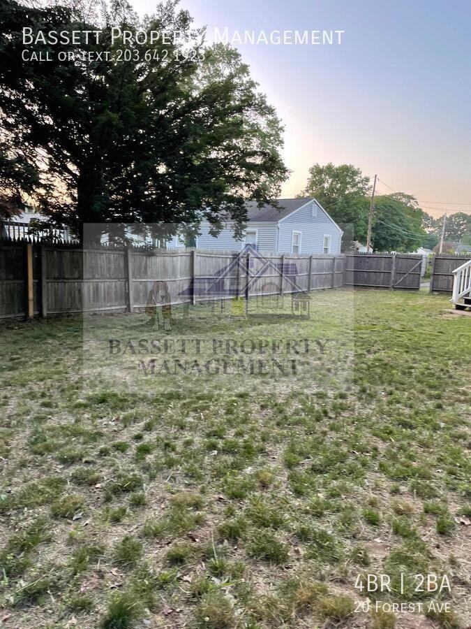 20 Forest Ave - Photo 3 of 50