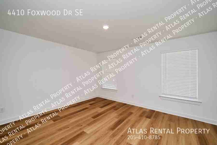 4410 Foxwood Dr Se - Photo 4 of 16