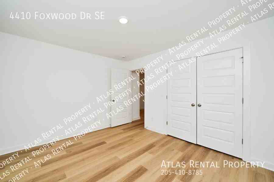 4410 Foxwood Dr Se - Photo 6 of 16