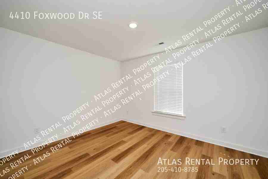 4410 Foxwood Dr Se - Photo 7 of 16