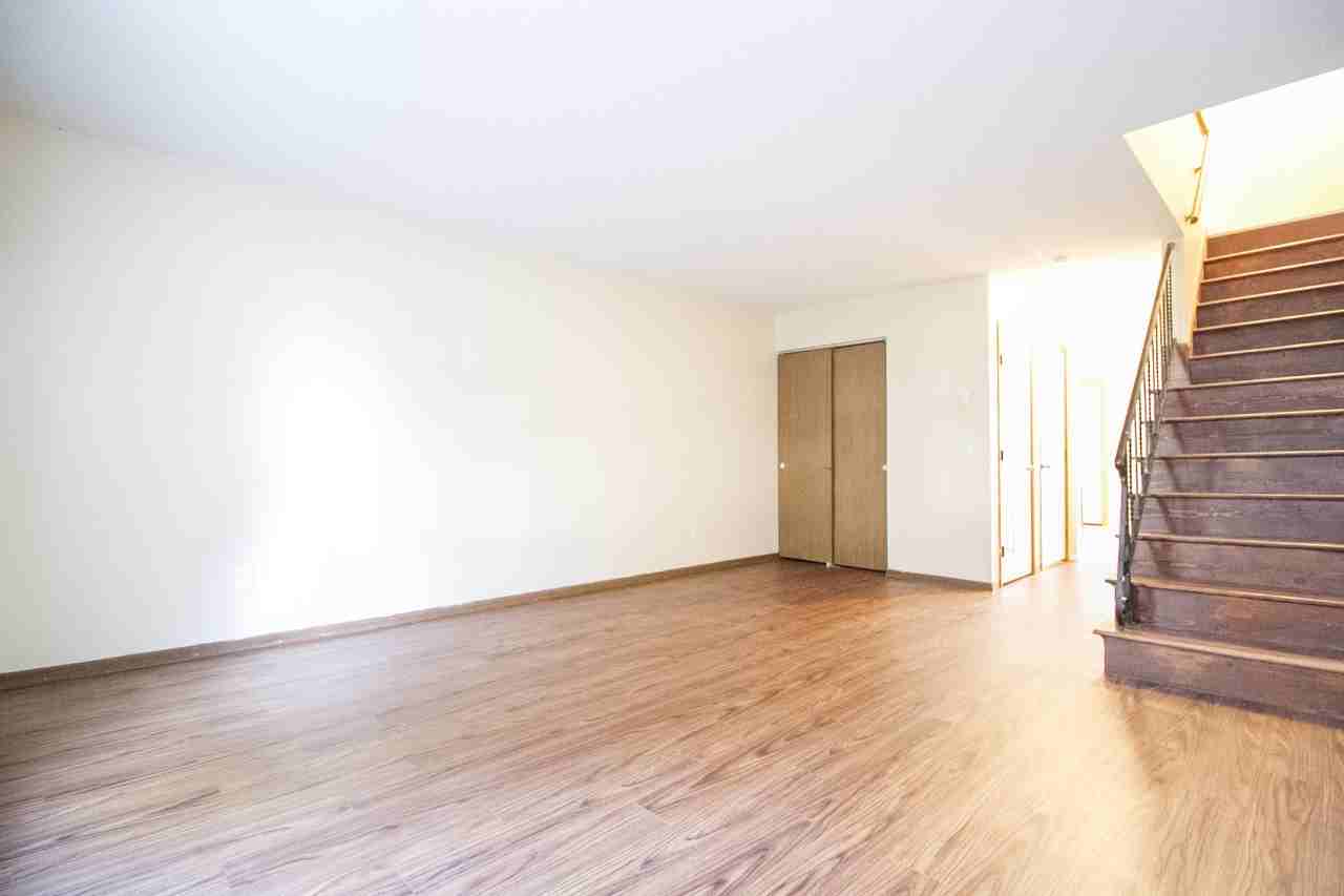 5369 Cresthaven Ln #0 - Photo 4 of 21