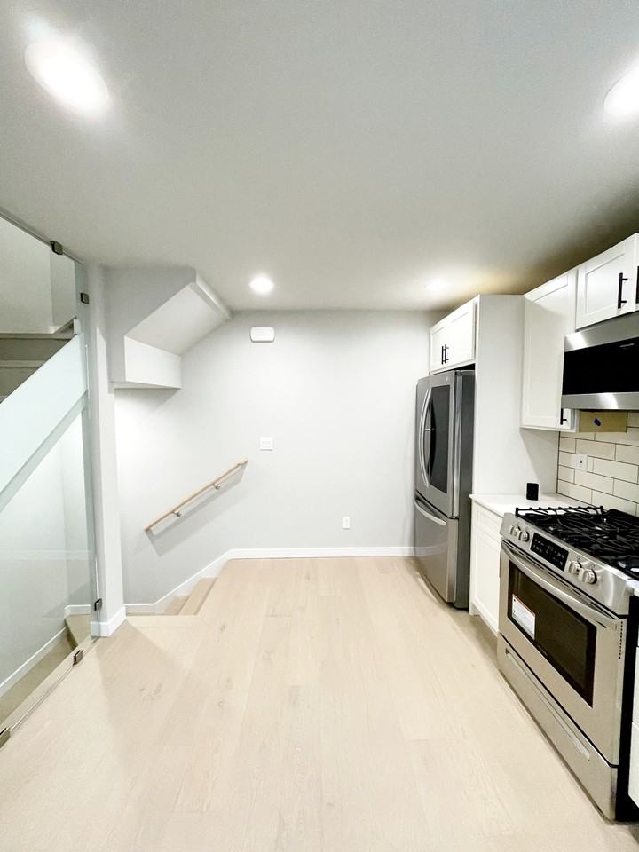 3638 36th Ave S #B - Photo 4 of 22