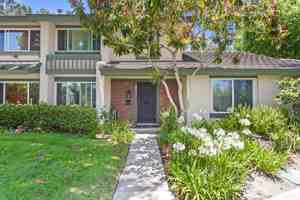 featured image of 13074 Caminito Cristobal #13074