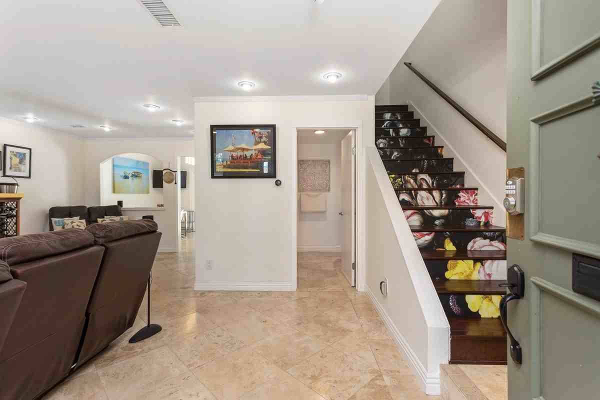 13074 Caminito Cristobal #13074 - Photo 5 of 50