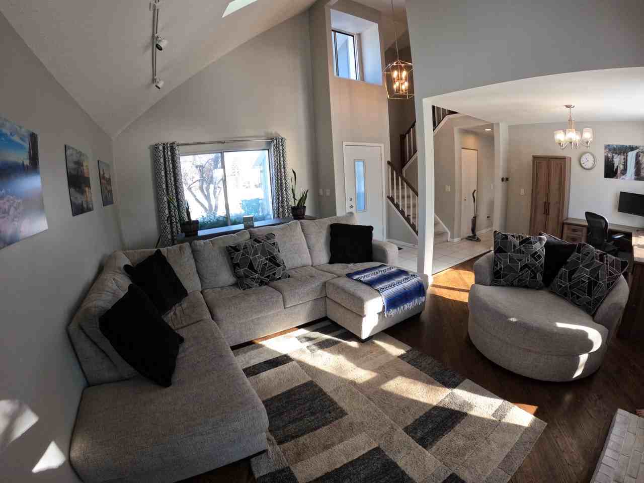 525 Lasalle Ln #NA - Photo 4 of 21