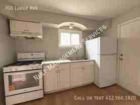 700 Large Ave - Photo 1 of 1