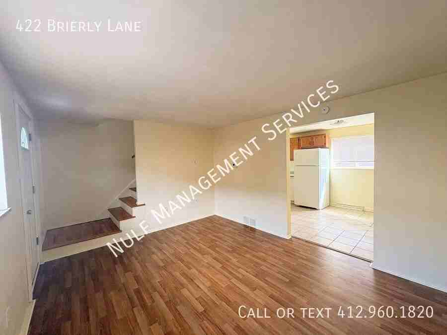 422 Brierly Ln - Photo 2 of 6