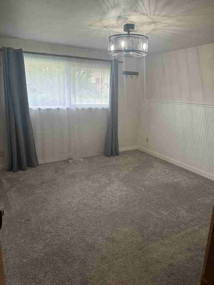 1404 41st St #NA - Photo 2 of 5