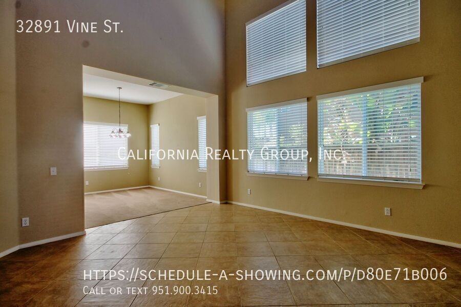 32891 Vine St - Photo 4 of 28