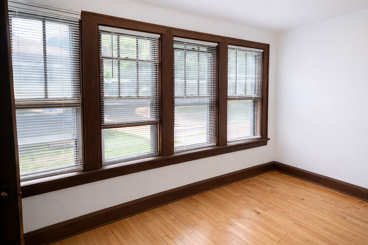 1027 Jenifer St #2E - Photo 3 of 7