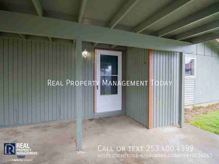 1414 Josephine Ct Se - Photo 4 of 14