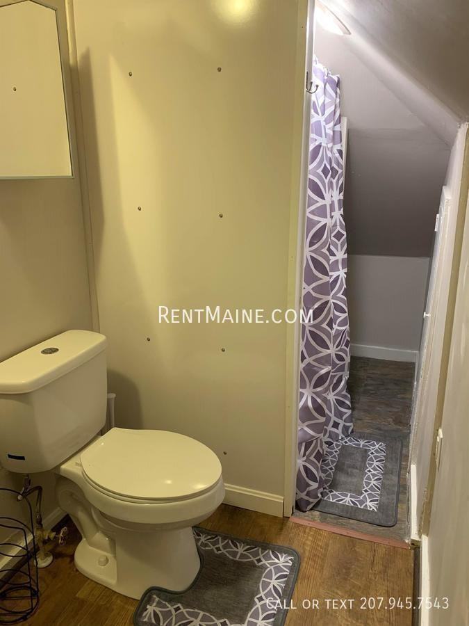 204 Maple St #3 - Photo 5 of 13