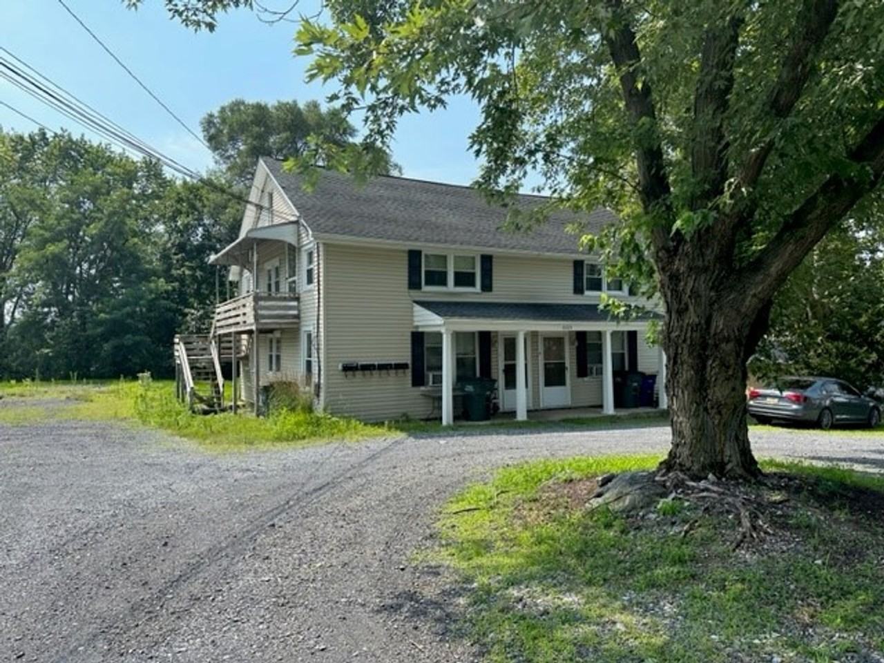 4103 Gettysburg Rd #3 - Photo 3 of 10