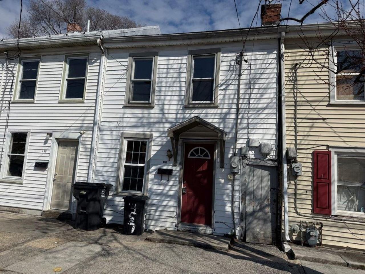 457 N Pitt St - Photo 2 of 41