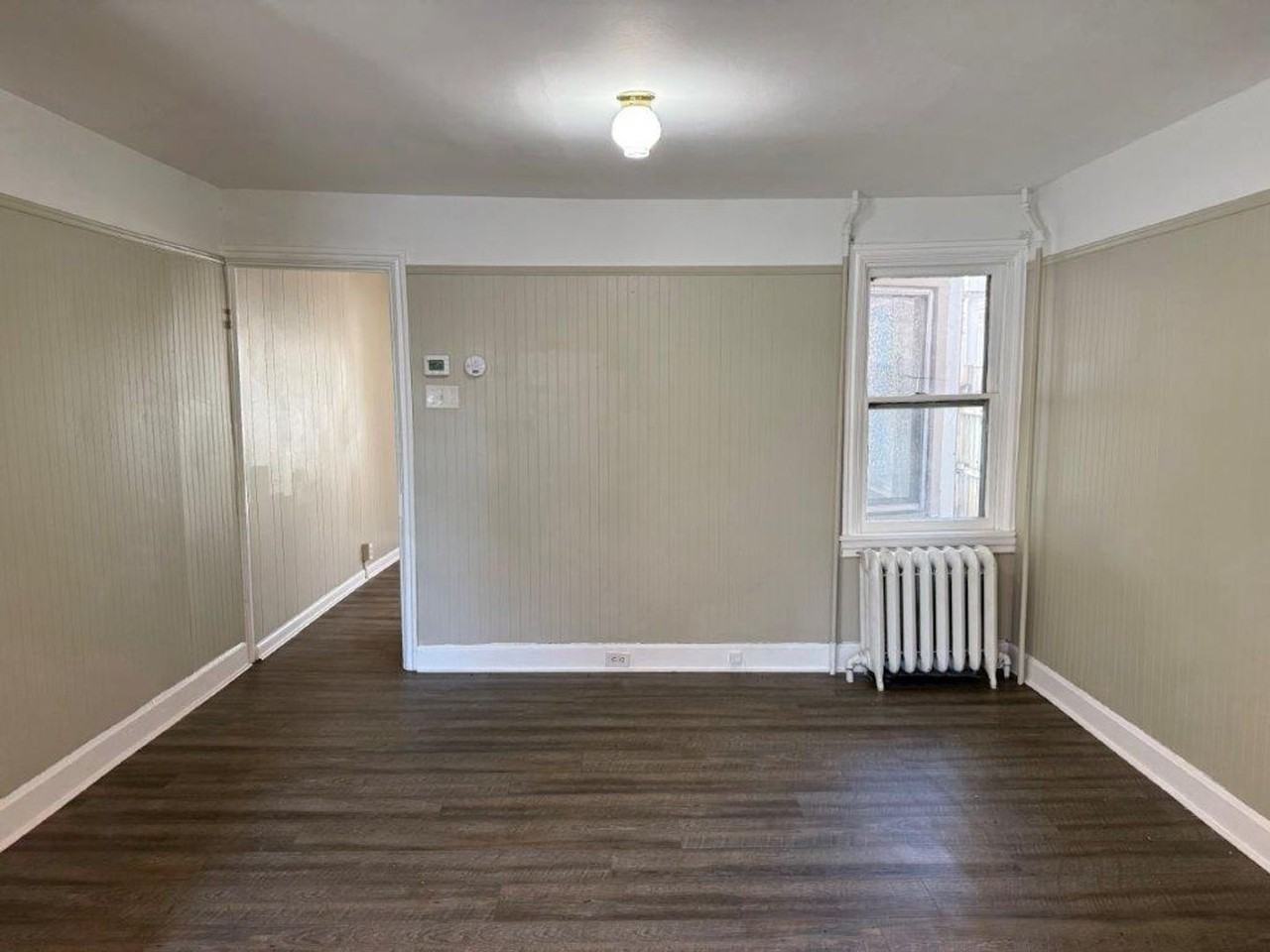 457 N Pitt St - Photo 5 of 41