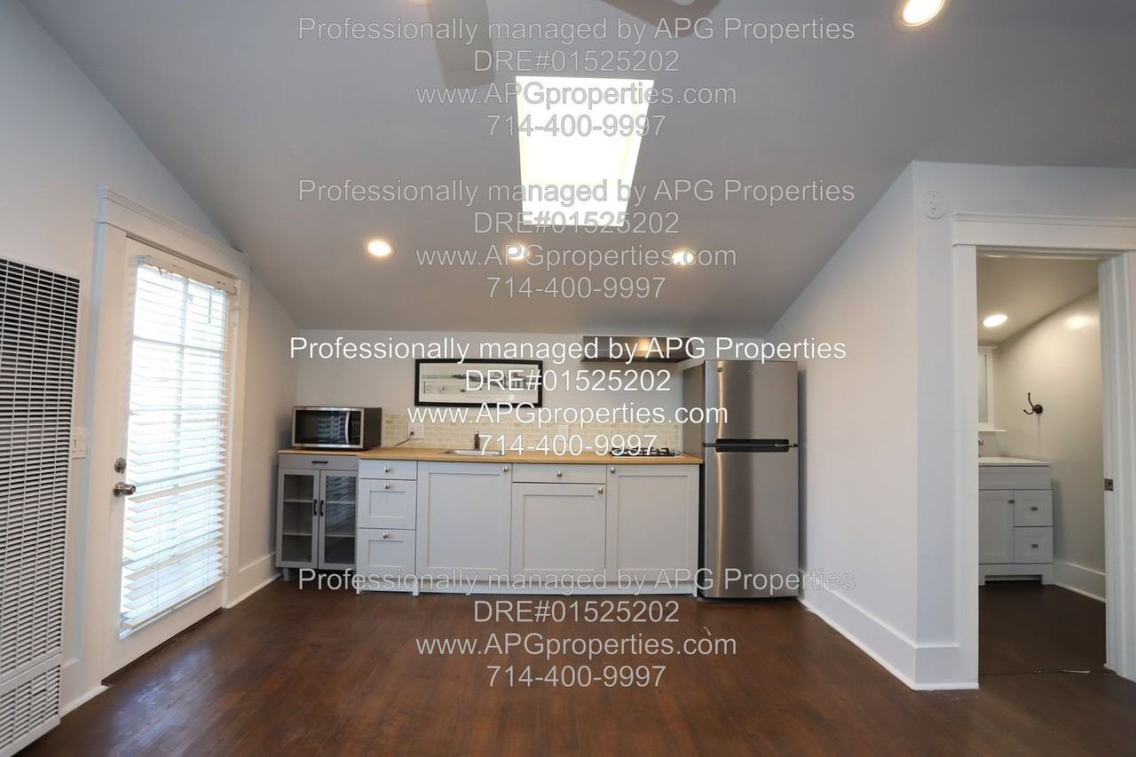 163 N A St - Photo 3 of 13