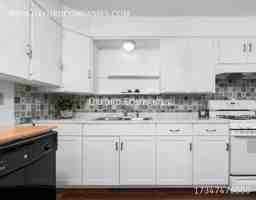 featured image of 125 Glendale Dr #2