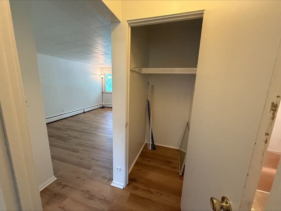 125 Glendale Dr #2 - Photo 4 of 10