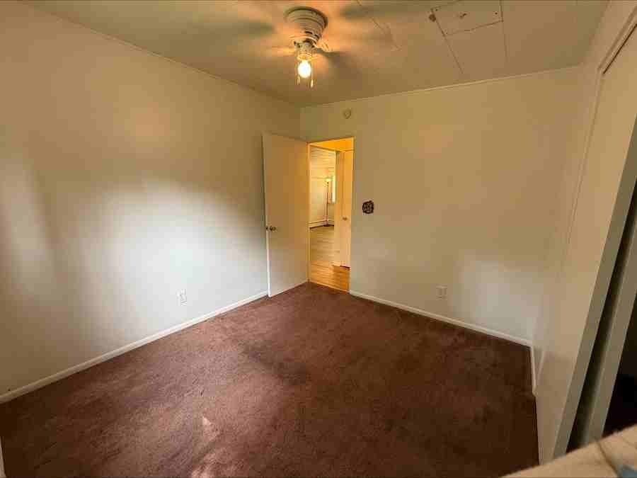 125 Glendale Dr #2 - Photo 7 of 10