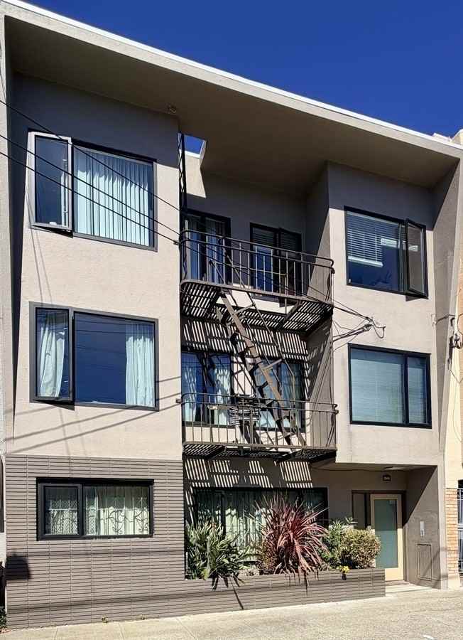 5540 California St #2 - Photo 2 of 9